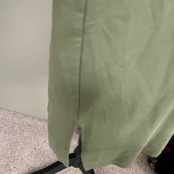 Athleta coaster luxe sweatshirt - Picture 6 of 12